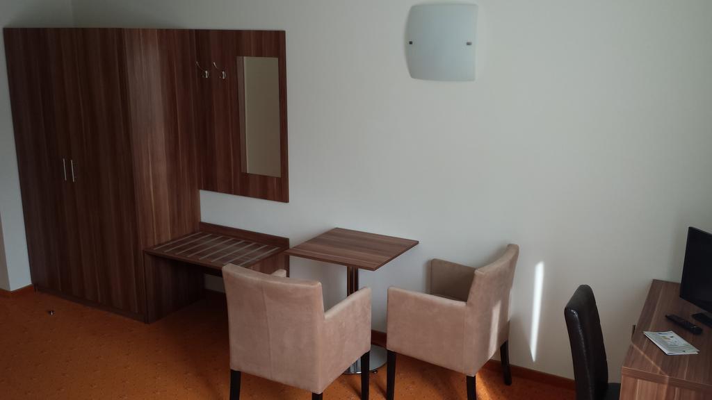 Stiftshotel Garsten Steyr Værelse billede